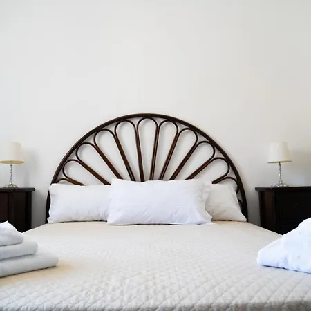 Nima Holidays Guest house *