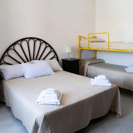 Guest house Nima Holidays *