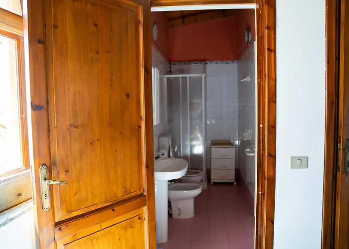 Pensjonat Nima Holidays